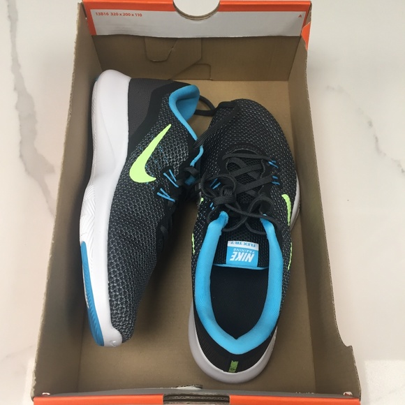 NIKE TRAINING FLEX TR 7 Sneakers Size 8 - Picture 7 of 8